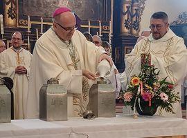 Pomazaný Páně a jeho služebníci